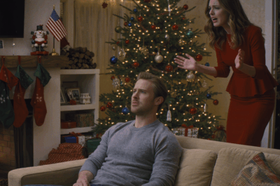 My Girlfriend Said, “Don’t Post Pictures Of Us. I Don’t Want People Judging Me For Who I’m Dating.”  I Replied, “Sure. No Problem.” That Week, I Didn’t Post A Thing — I Just Watched.  Around Midnight, She Opened Her App And Saw What Had Been Circulating All Evening… And The Way She Suddenly Sat Up, Staring At The Screen In Silence, Said Everything.